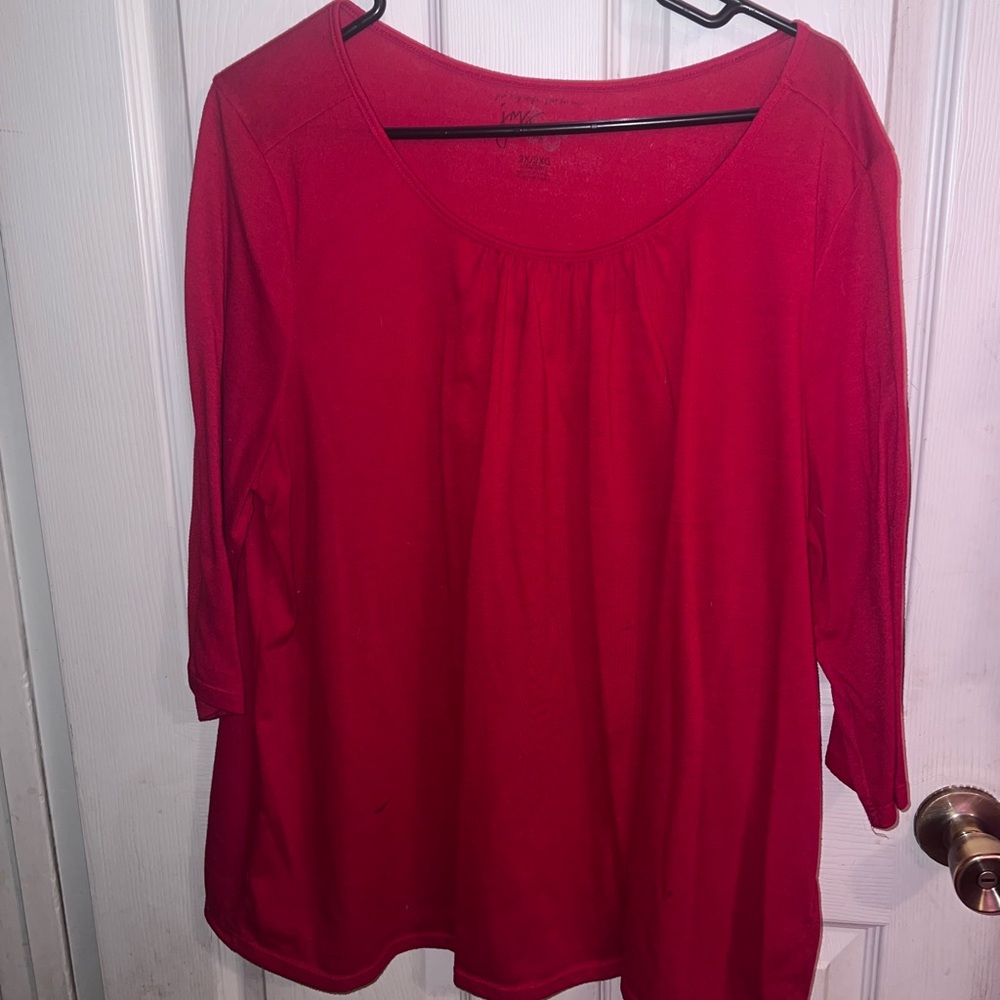 Red peasant style 3/4 length sleeve blouse size 2x